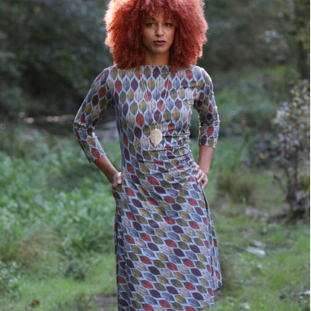 Effie's Heart hojas print confident dress